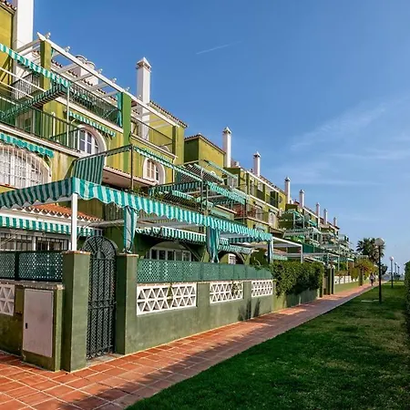 Duplex En Guadalmar Junto Al Mar Malaga